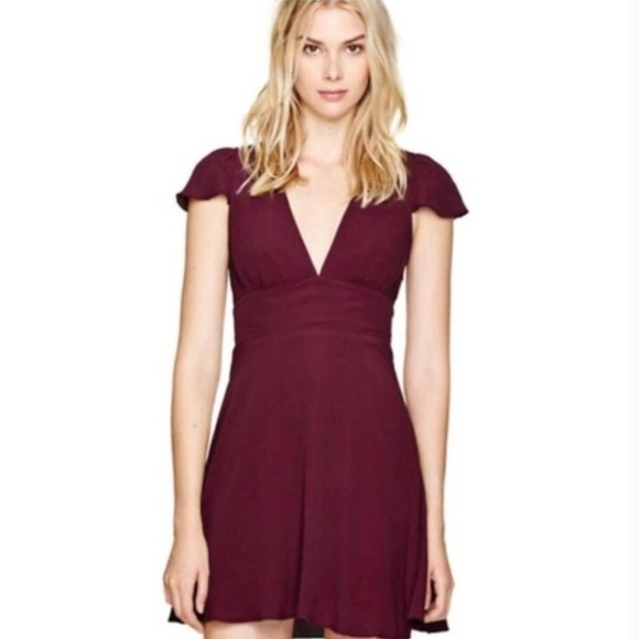 Aritzia Sunday Best rand cutout dress - Picture 1 of 4